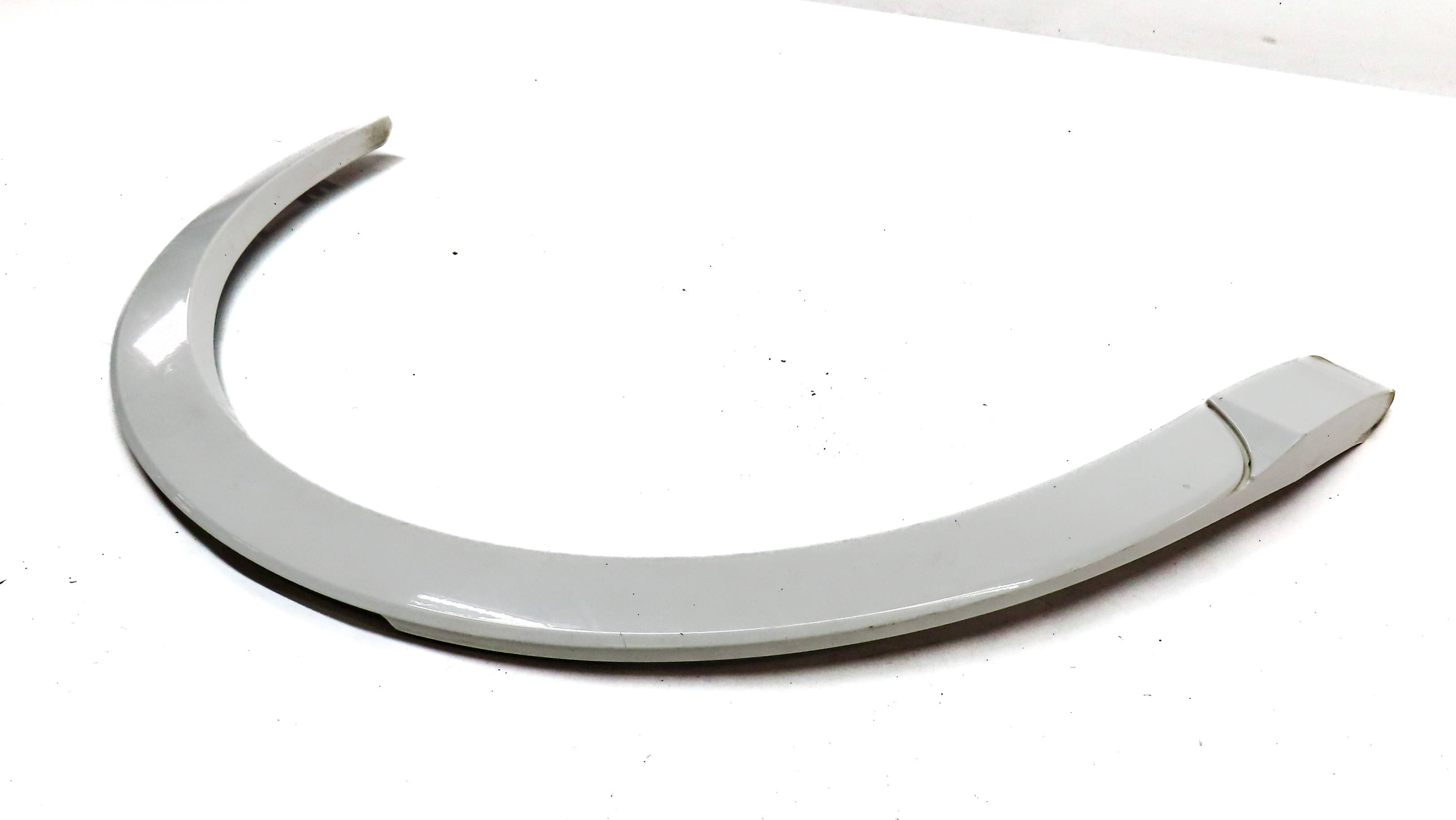2018 AUDI Q3 (8U) REAR LEFT WHEEL WELL ARCH TRIM MOULDING PANEL (White) — exact item pictured